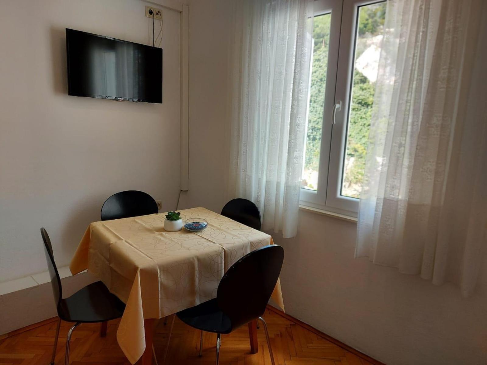 Apartments By The Sea Duce, Omis - 2731 Dugi Rat Room photo